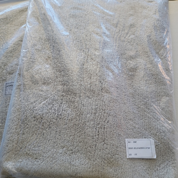 Crate&Barrel Rylan Gray Rug - Picture 3 of 3